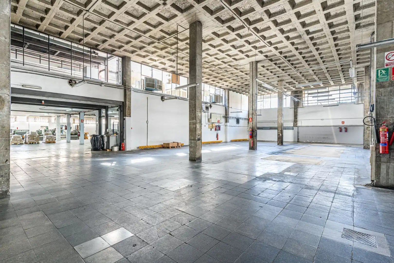 Gebäude zum Verkauf in Madrid