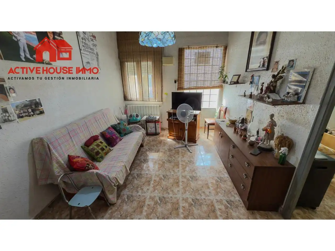 Casa en venta en Calle Adrià Vi, imagen 3