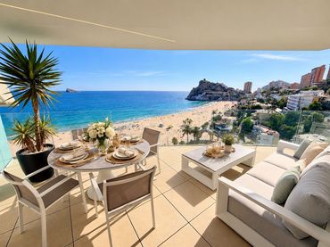 Apartamento con piscina en venta en vicente llorca alos