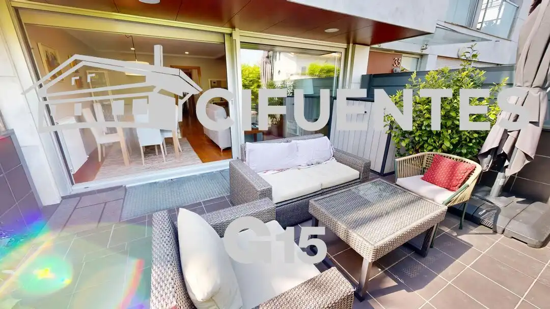 Terraza de Piso en venta en Orio con Aire acondicionado, Calefacción y Jardín privado