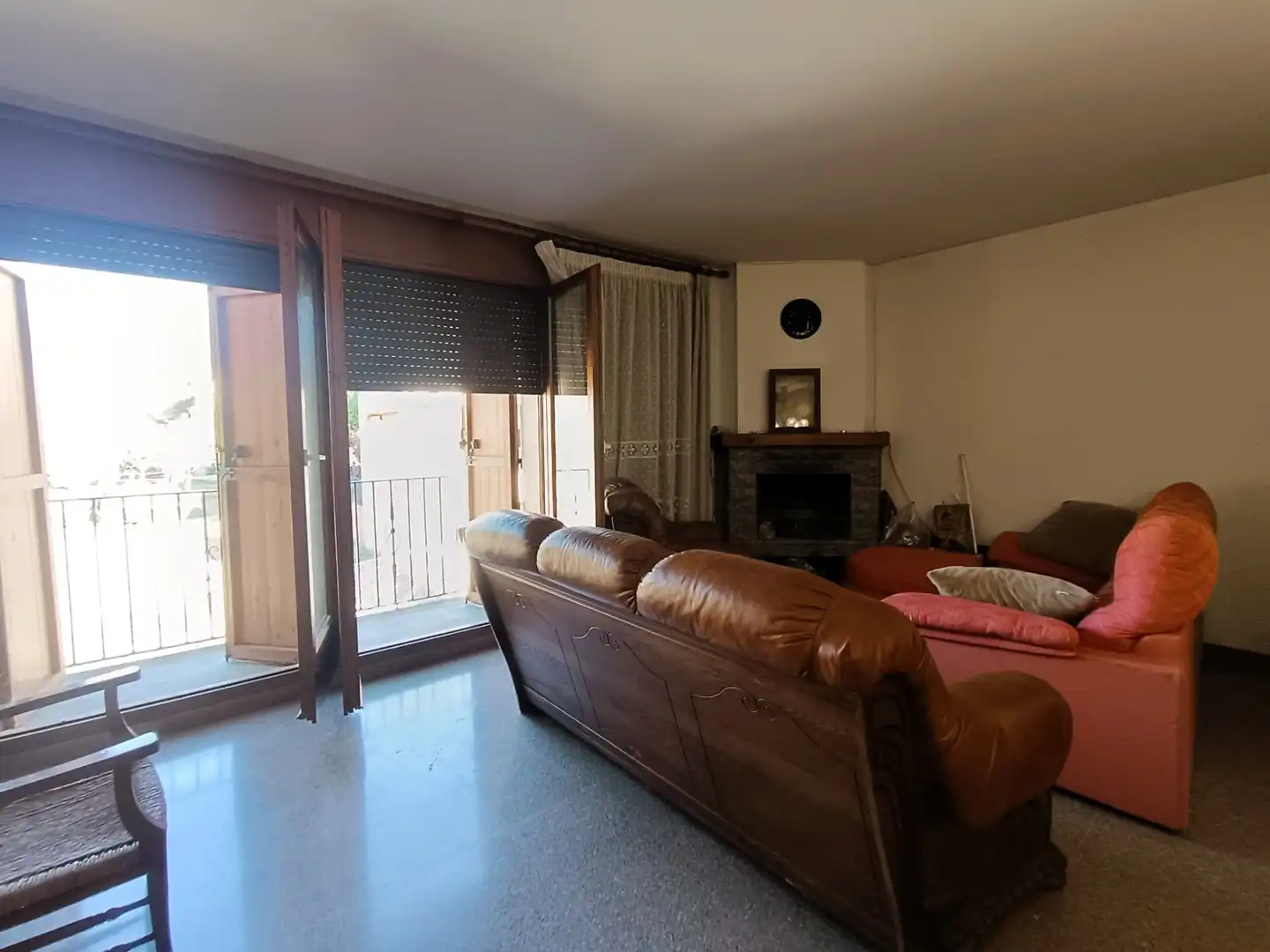 Sala de estar de Casa adosada en venta en Bagà con Aire acondicionado, Calefacción y Terraza