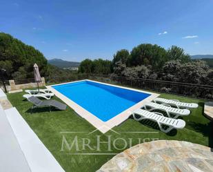 Swimming pool of House or chalet for sale in Sotillo de la Adrada  with Air Conditioner, Terrace and Swimming Pool