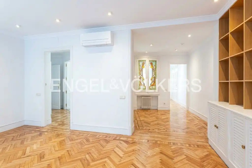 Piso con terraza en venta en Centro, imagen 3