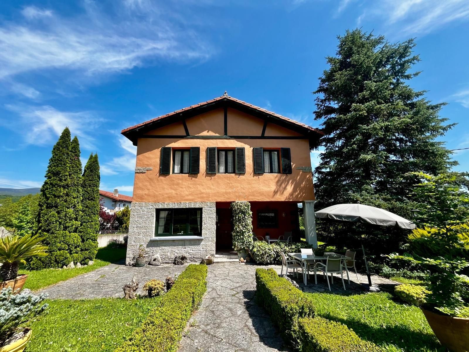 Vista exterior de Casa o xalet en venda en Valle de Mena