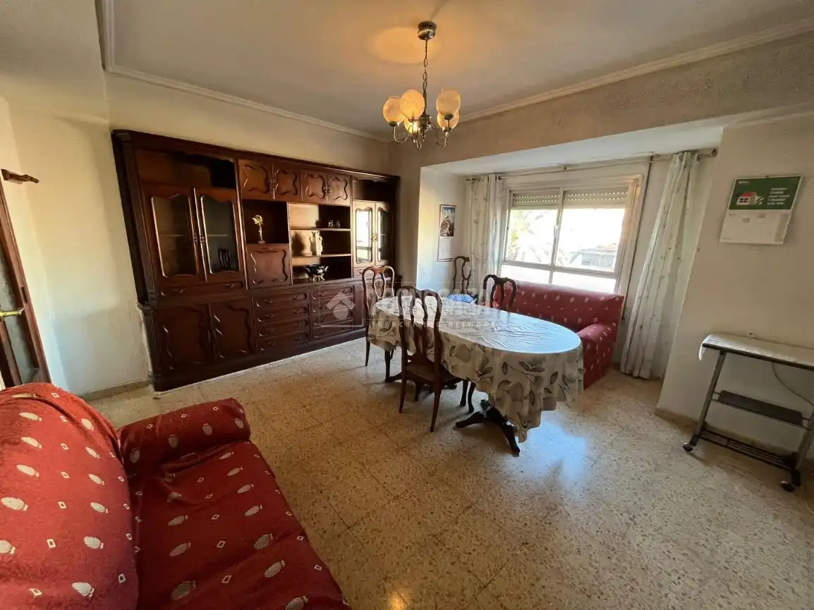 Sala d'estar de Pis en venda en Paterna amb Balcó