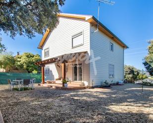 Vista exterior de Casa o chalet en venta en El Escorial con Aire acondicionado, Calefacción y Jardín privado