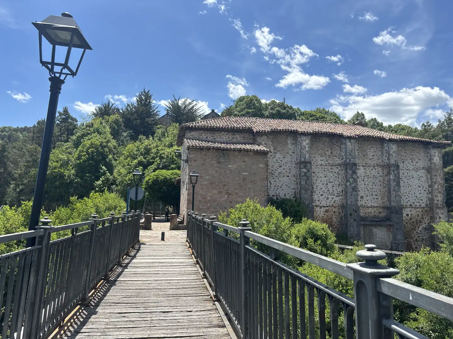 Vista exterior de Piso en venta en Ortigosa de Cameros con Calefacción, Amueblado y Balcón