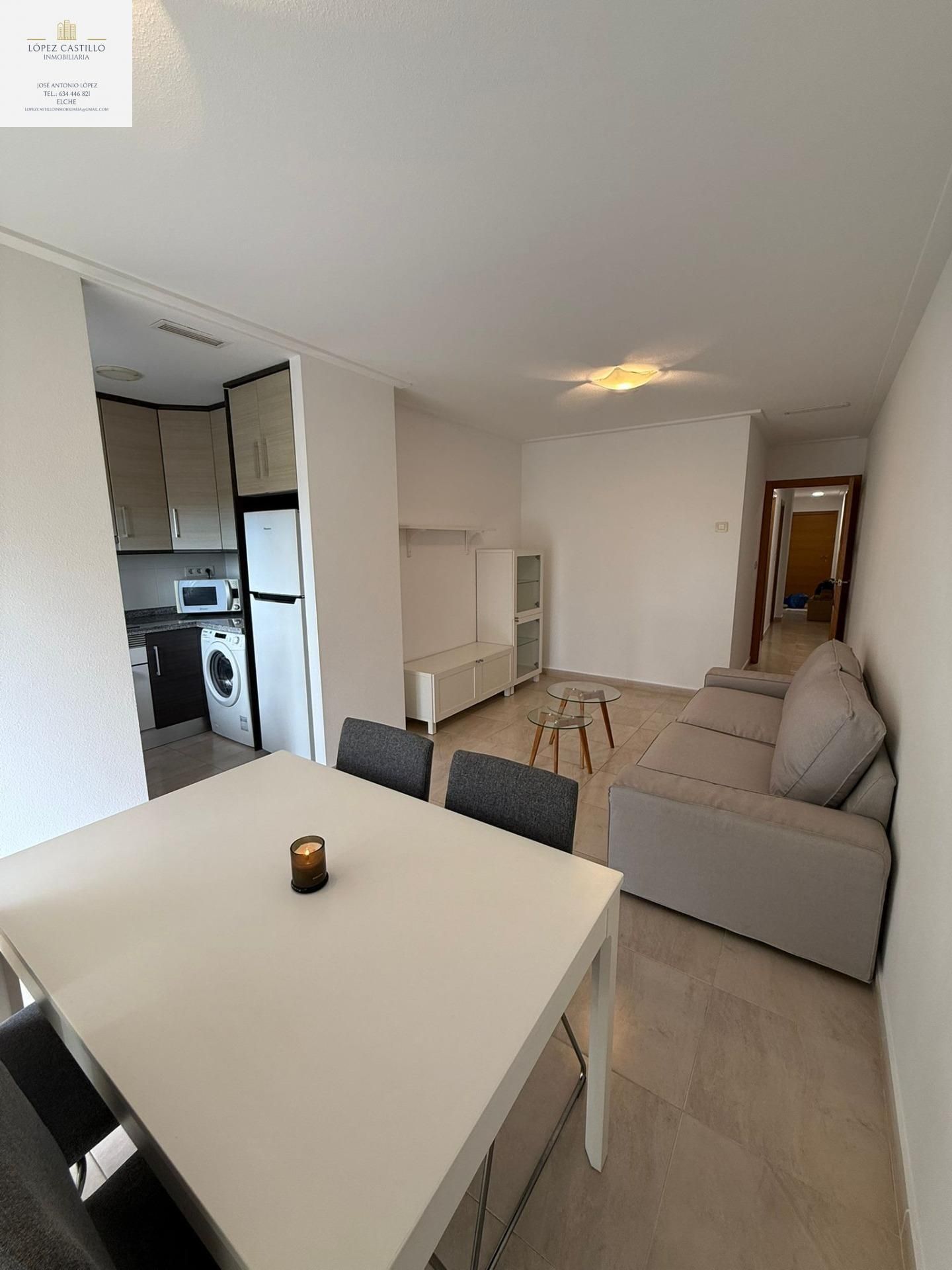 Living room of Flat to rent in Elche / Elx  with Air Conditioner, Heating and Terrace