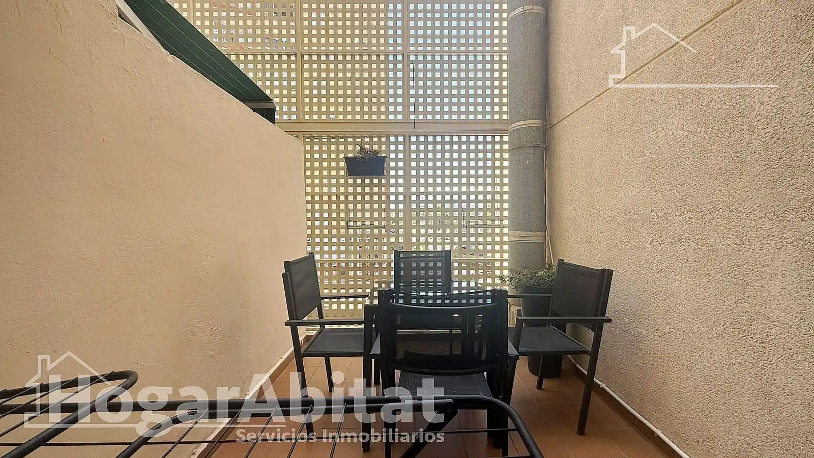 Terraza de Piso en venta en Gandia con Aire acondicionado, Calefacción y Amueblado