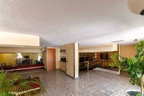 Piso en venta en Benidorm con Terraza y Piscina comunitaria