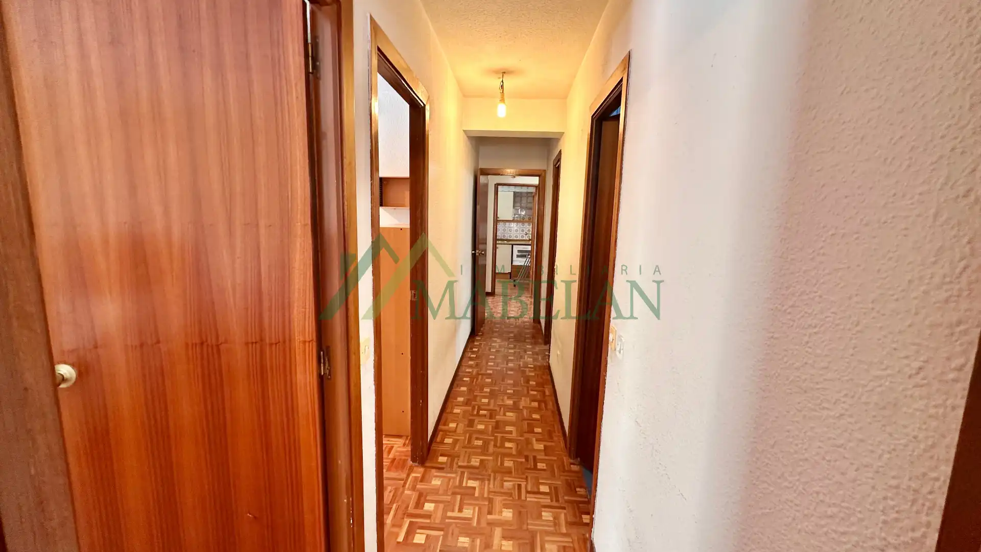Piso en venta en Móstoles con Aire acondicionado, Calefacción y Parquet