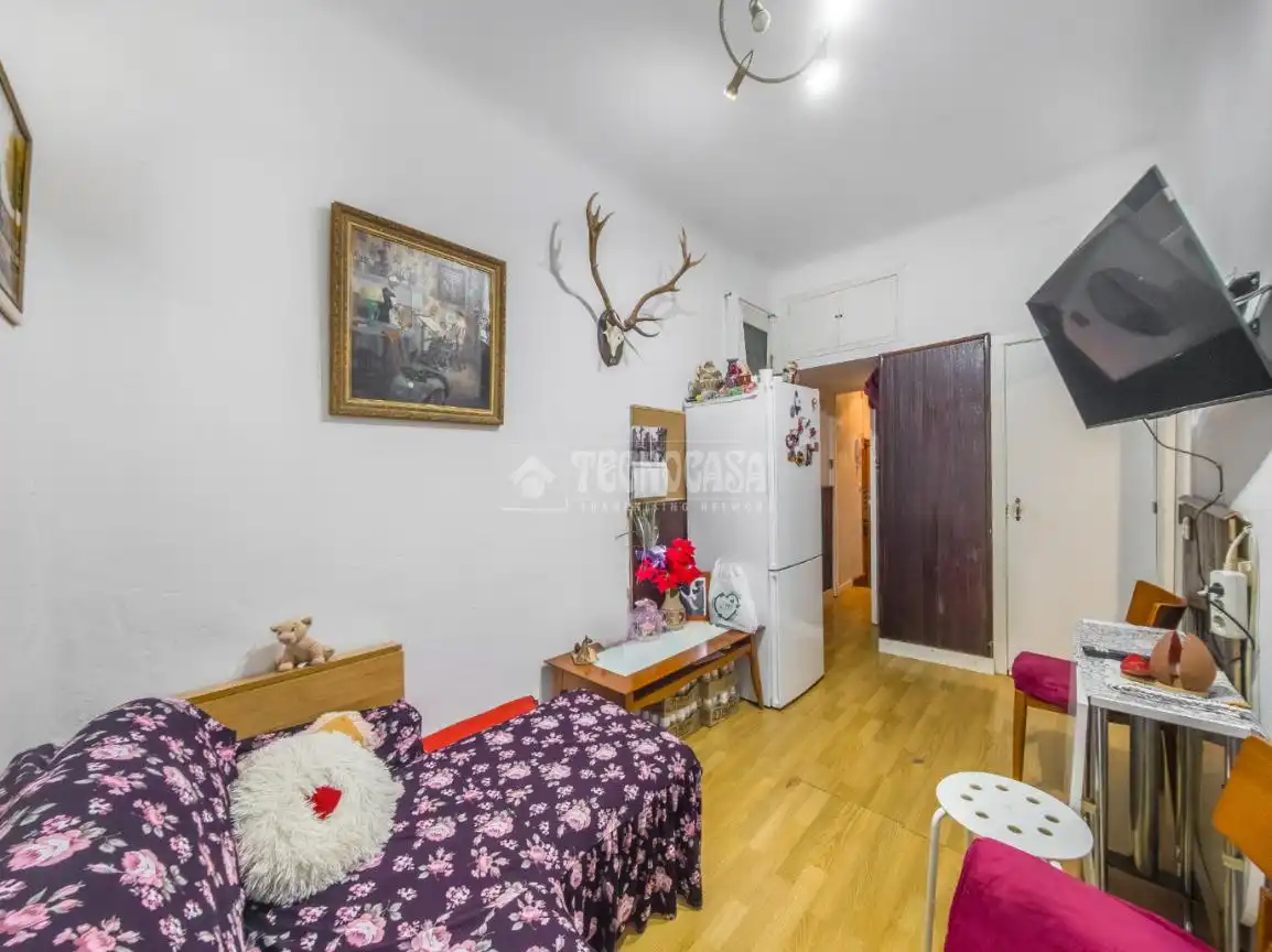 Habitación de Piso en venta en Madrid