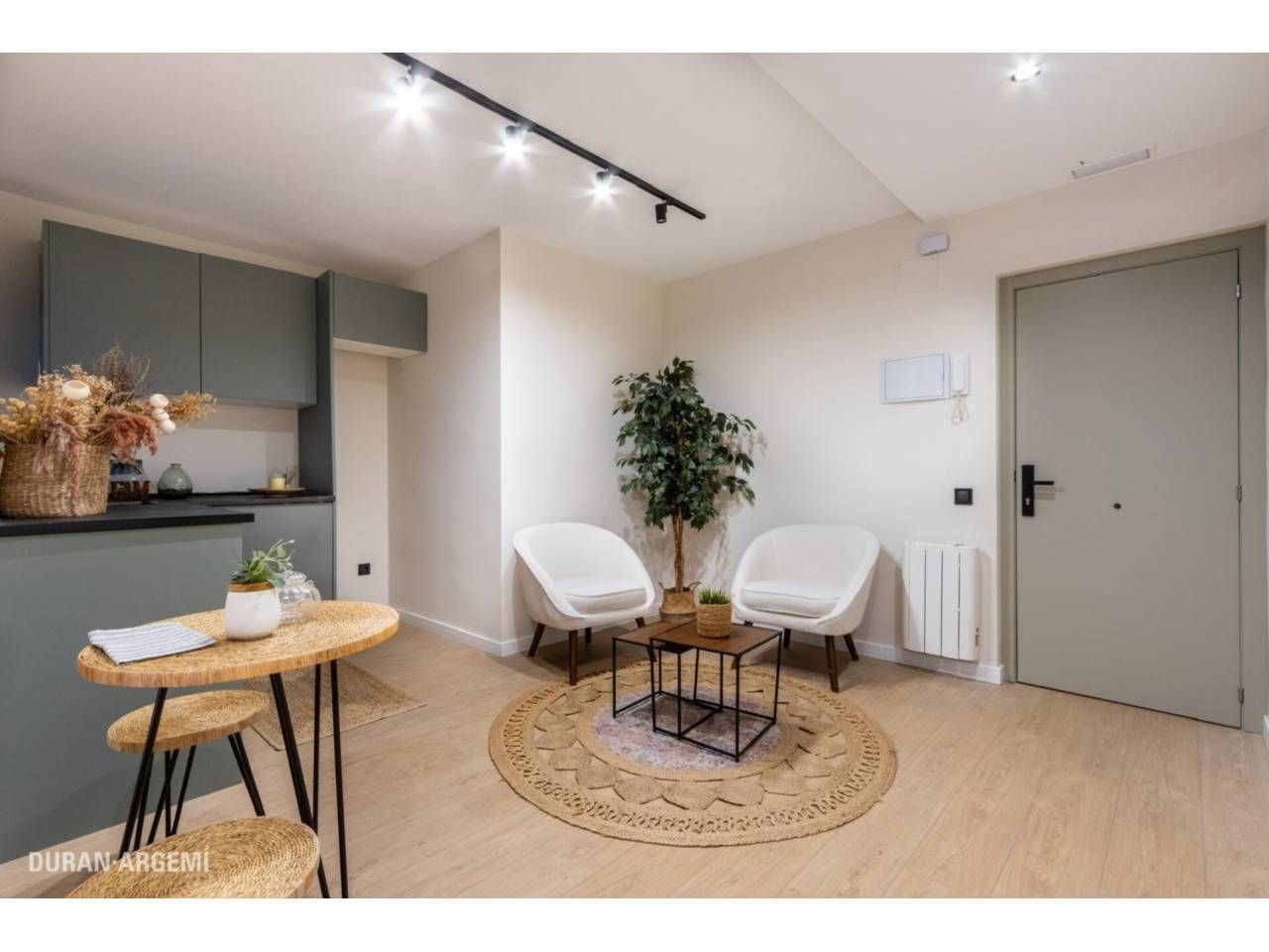 Living room of Office for sale in Terrassa