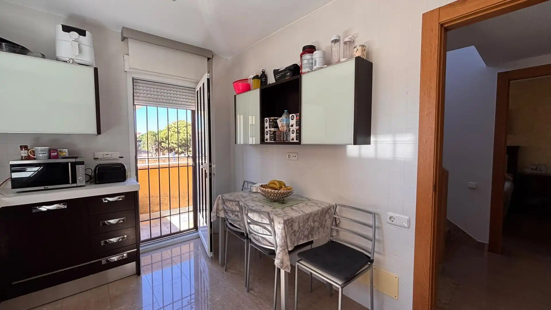 Detached house with terrace for sale in Calle Calle Naranjo de Bulnes, imagen 23