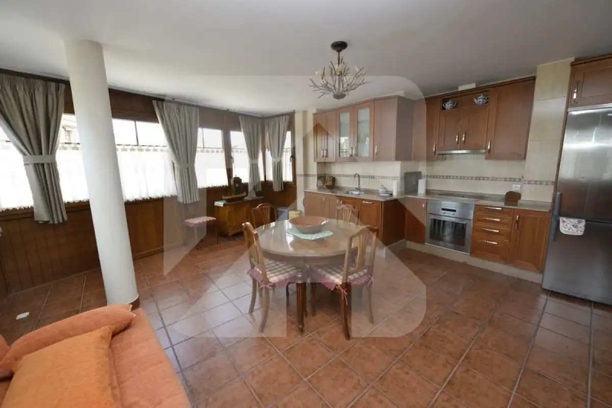 Maisonette zur Miete in ESPAÑA-LB, 12, Fabero