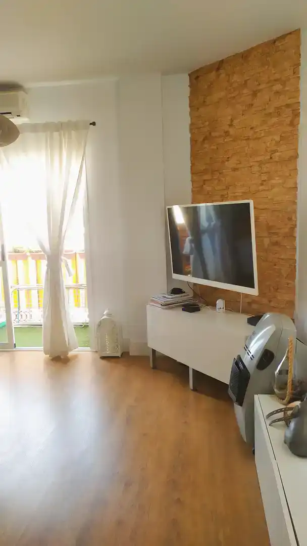 Sala d'estar de Pis en venda en Vélez-Málaga amb Aire condicionat i Balcó