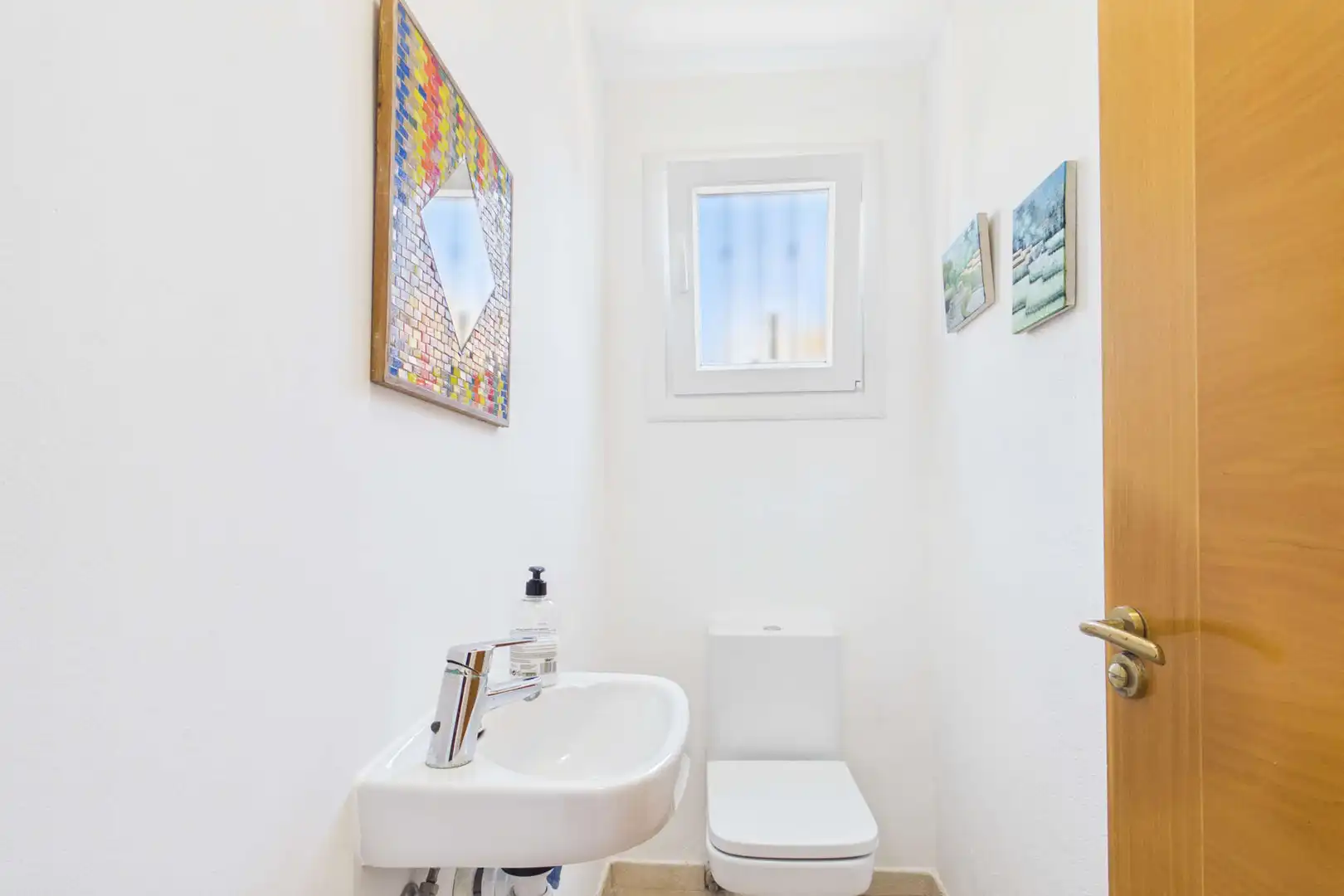 Baño de Finca rústica en venta en Muro con Aire acondicionado, Terraza y Amueblado