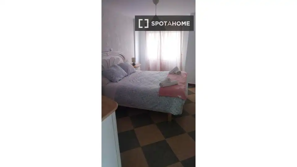 Room in Martos, Jaén