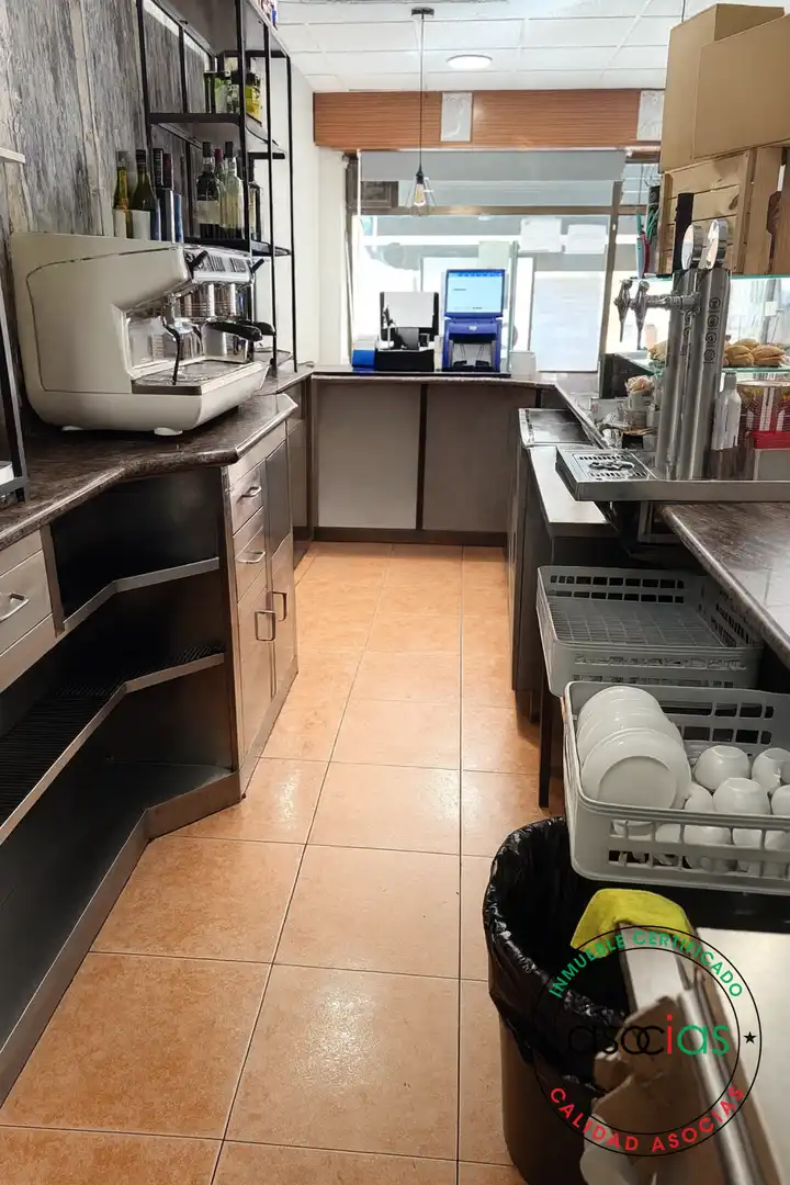 Local comercial en venda a Riosa - AV ARAMO
