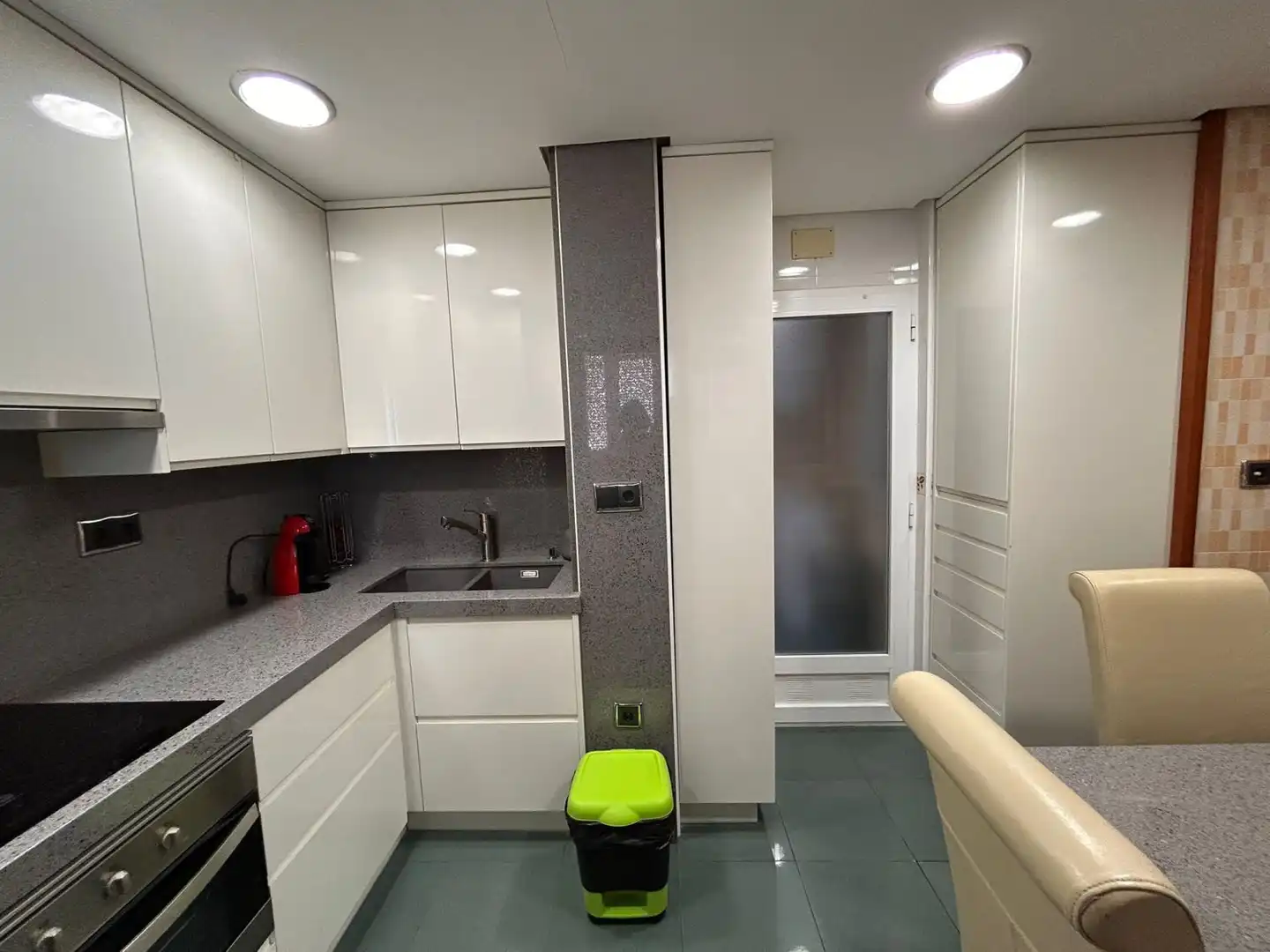 Küche von Wohnung zum Verkauf in Albacete mit Klimaanlage, Heizung und Parkett