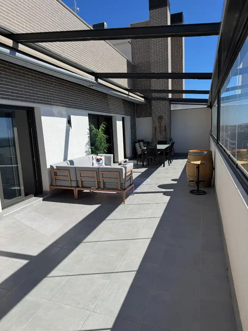 Attic for rent in El Travaló - Martínez Valero