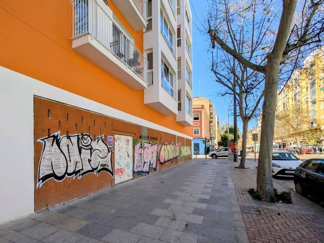 Local comercial en Alquiler en Calle de Cuenca Tramoyeres, 16 en Barrio de Benimaclet
