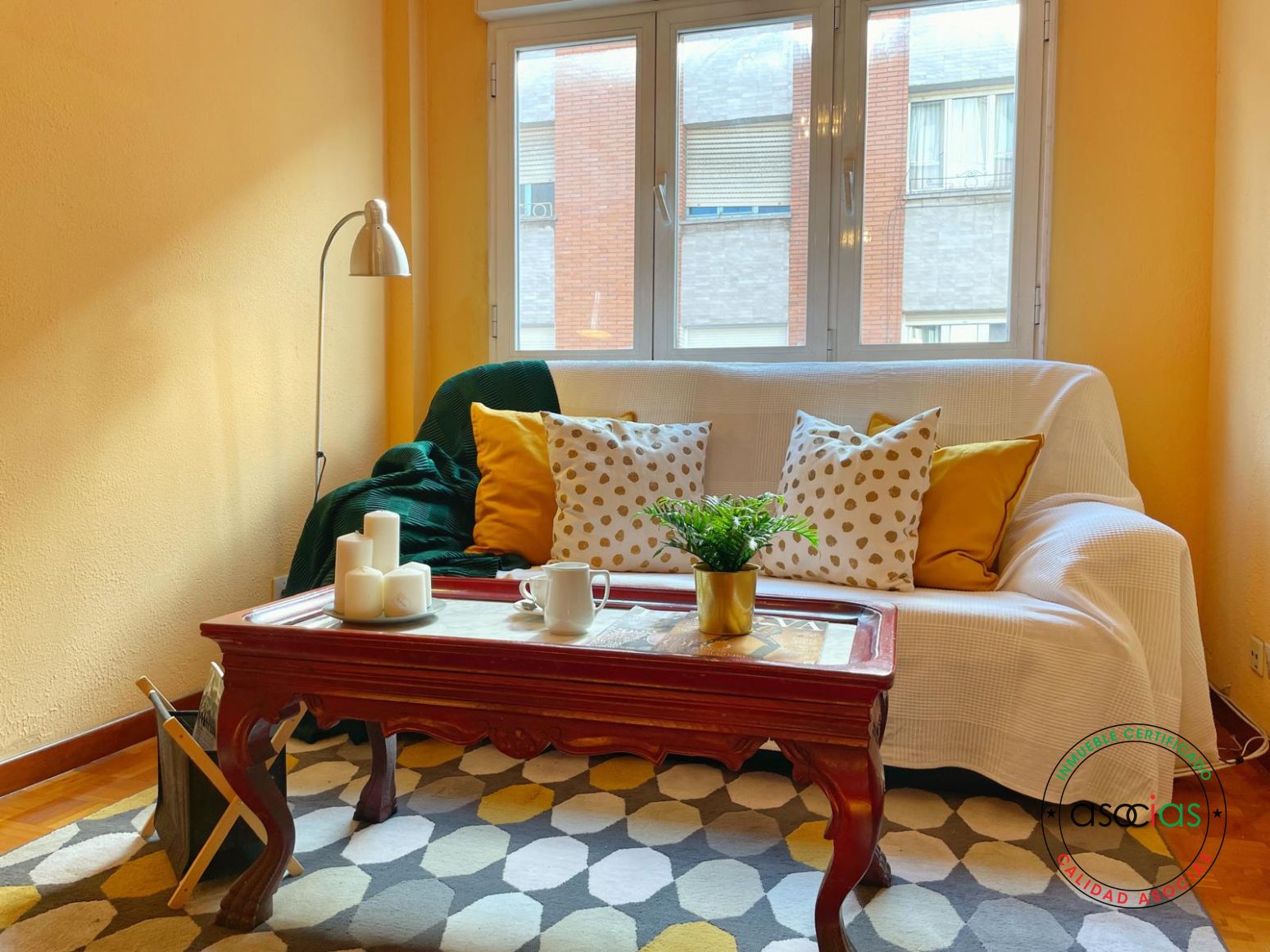 Living room of Flat for sale in Gijón   with Heating and Parquet flooring