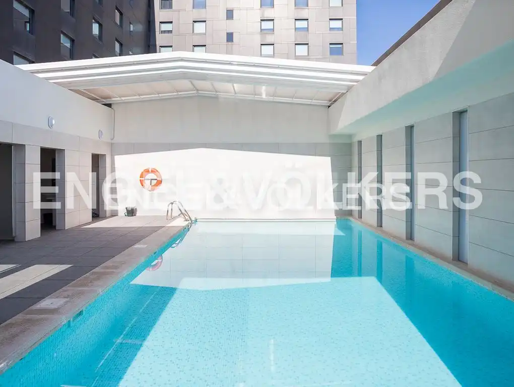 Piscina de Pis en venda en Camins al Grau