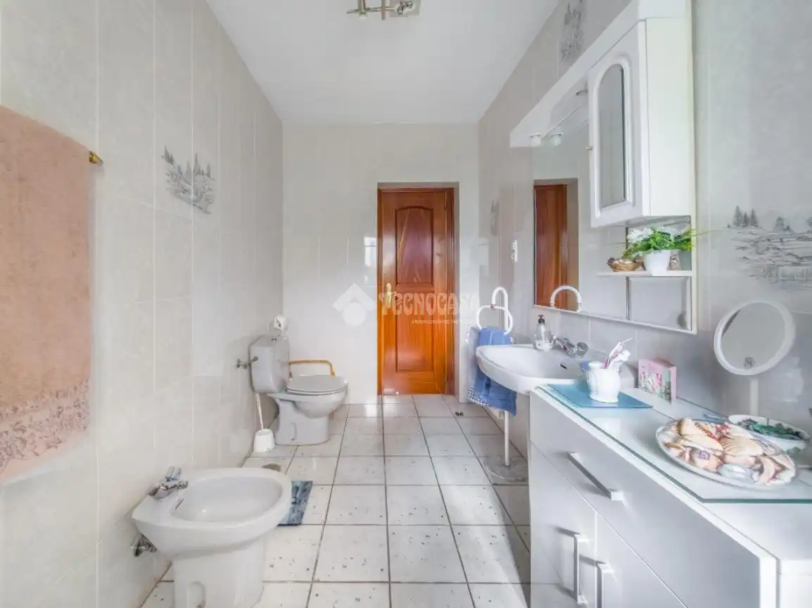 Bathroom of Houses for sale in Nuevo Baztán  with Heating, Private garden and Swimming Pool