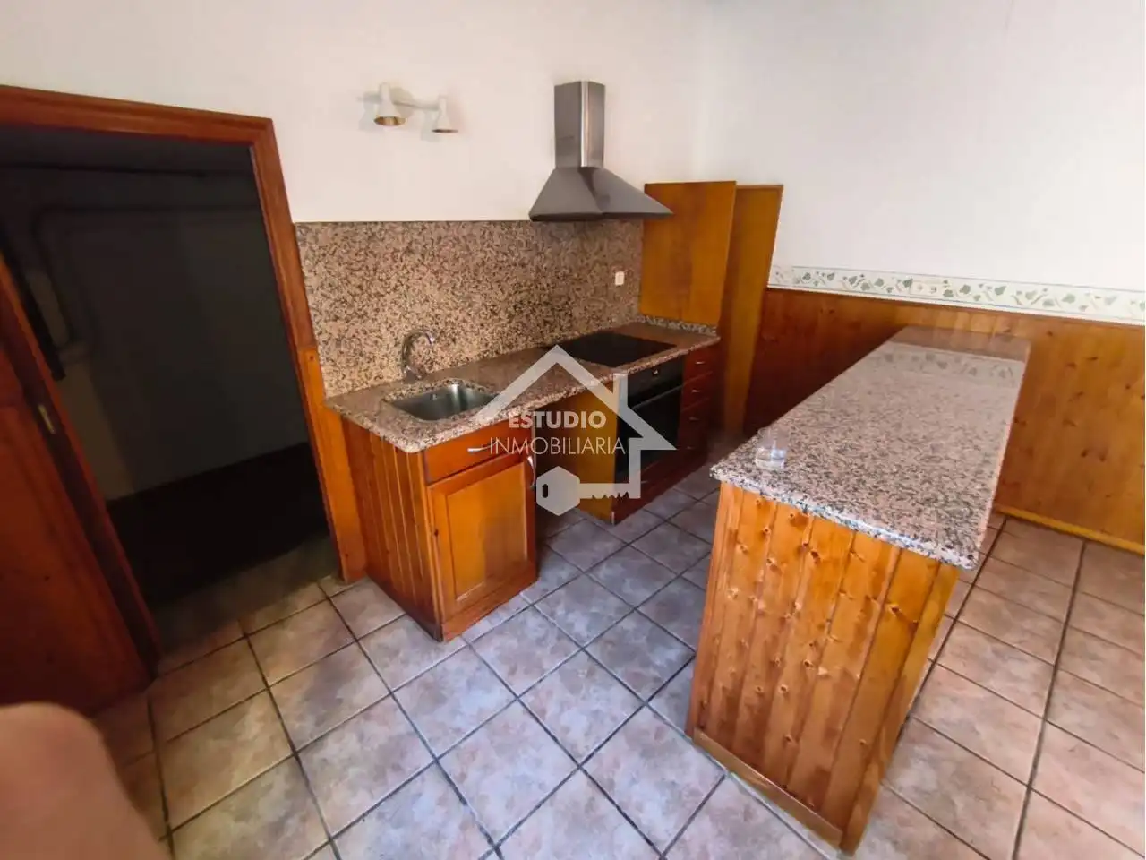 Cuina de Casa o xalet en venda en Lodosa amb Calefacció i Terrassa