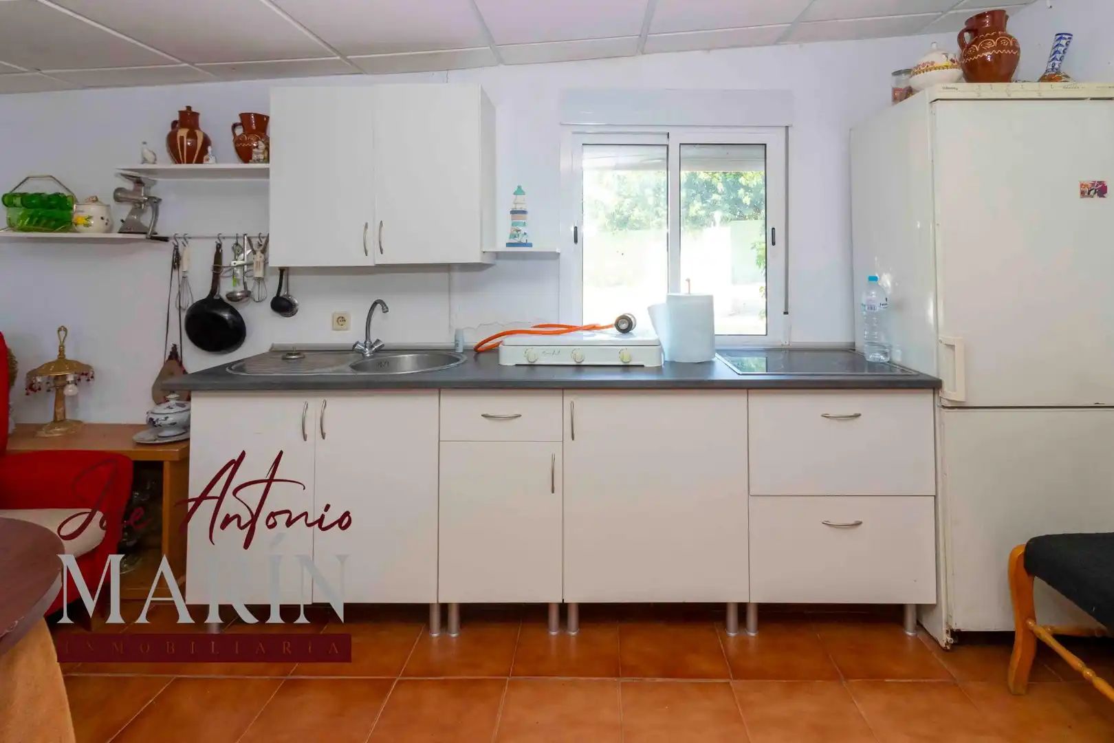 Cocina de Casa o chalet en venta en Badajoz con Aire acondicionado, Jardín privado y Piscina