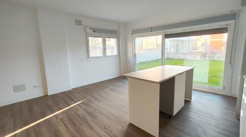 Foto 3 de Casa adosada de alquiler en Calle Fuente del Gitano, Casa Amarilla, Madrid