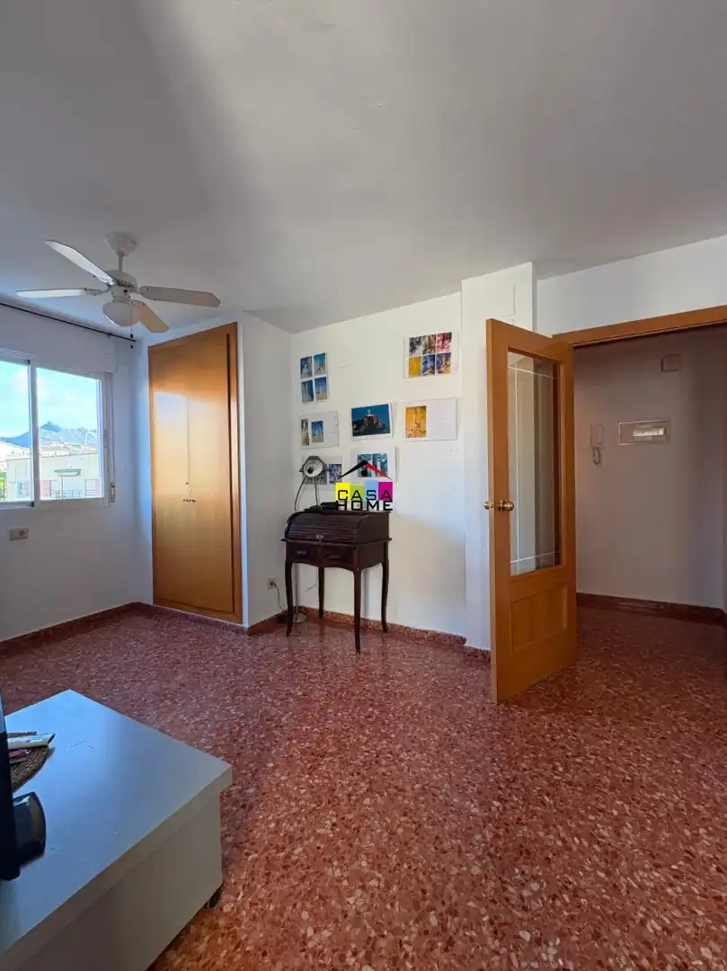 Apartament en venda en Benicasim / Benicàssim amb Aire condicionat, Jardí privat i Moblat