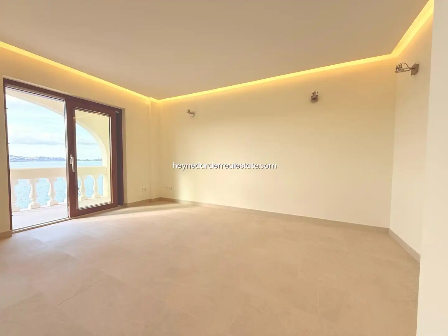 Flat for sale in Calvià  with Air Conditioner, Heating and Terrace