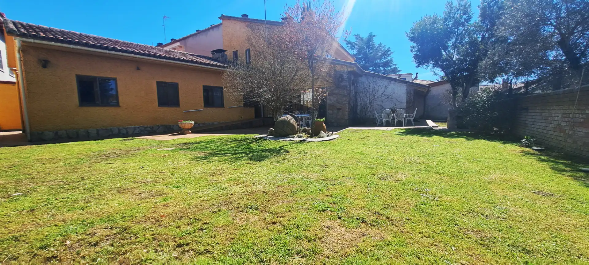 Jardí de Casa o xalet en venda en Talamanca de Jarama amb Calefacció, Jardí privat i Forn