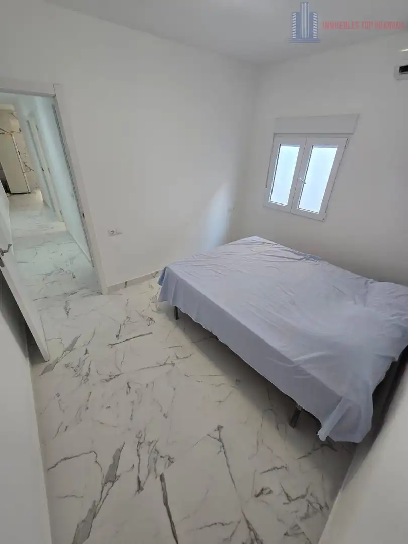 Habitación de Casa o chalet en venta en La Zubia