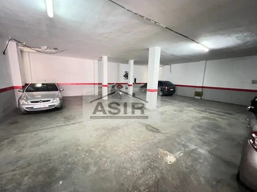 Individuel à vendre à Casc Urbà, imagen 4