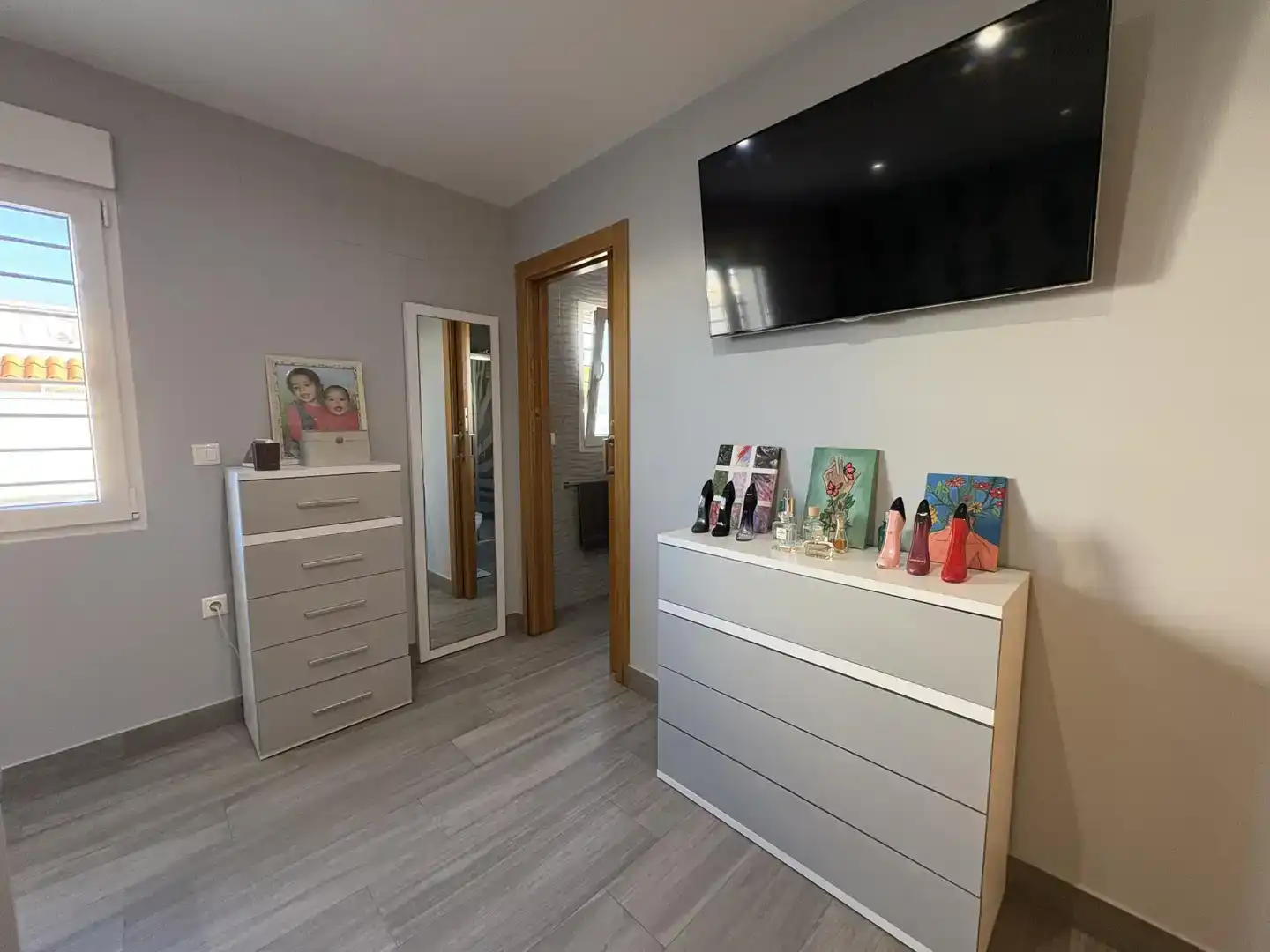Dormitori de Casa o xalet en venda en Torrevieja amb Aire condicionat i Piscina