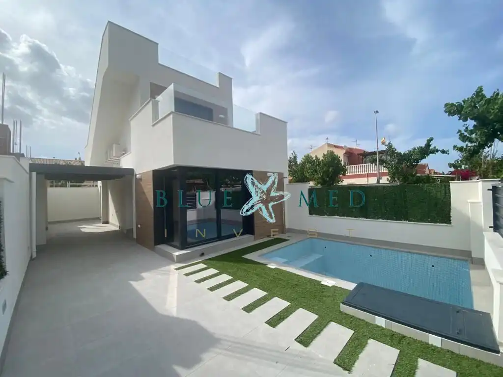 Villa avec piscine à vendre à Calle Manuel Acedo 2