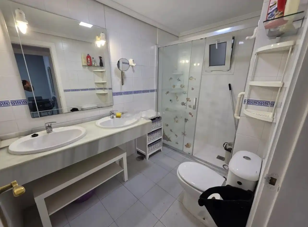 Flat for rent in Hacienda Torrequebrada