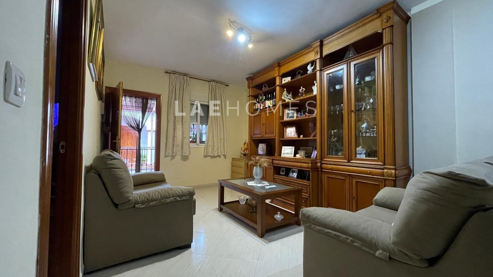 Sala d'estar de Pis en venda en Casabermeja amb Aire condicionat, Traster i Alarma