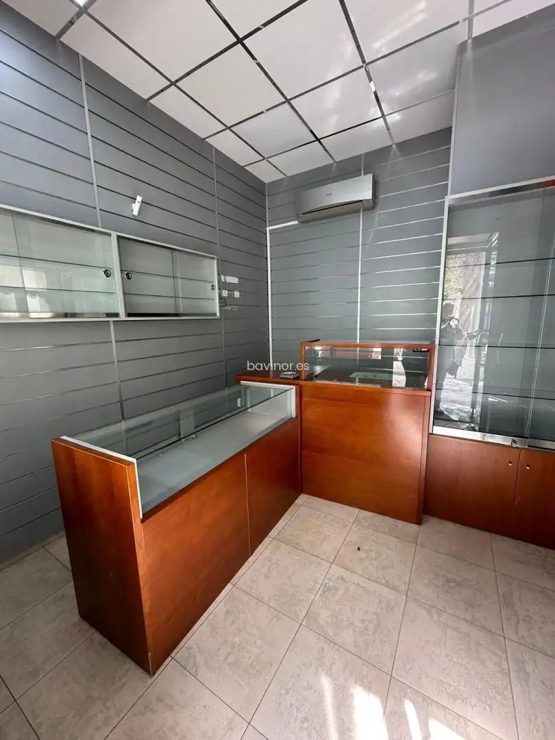 Local comercial en venda a Calle FERIA LA 4, imagen 5