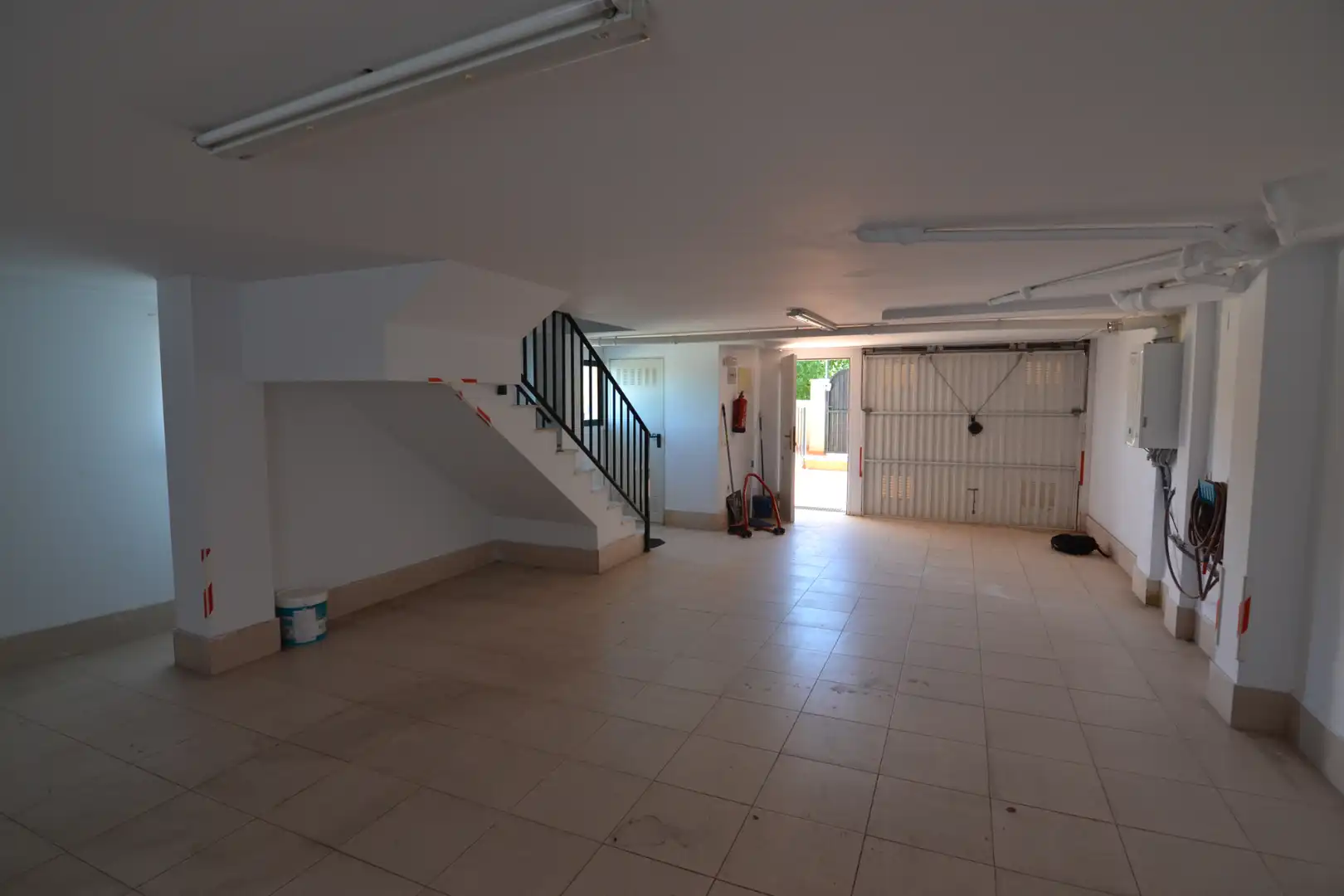Einfamilien-Reihenhaus zur Miete in Plasencia mit Klimaanlage, Heizung und Terrasse