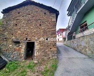 Vista exterior de Casa o xalet en venda en Aller amb Terrassa