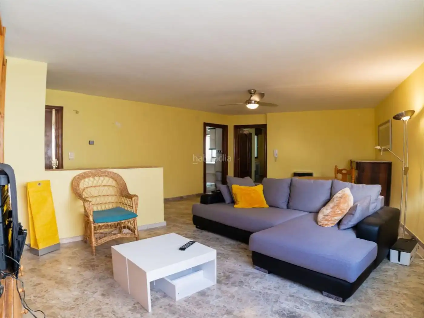 Piso con ascensor en venta en Calle Almireceros 9, imagen 4