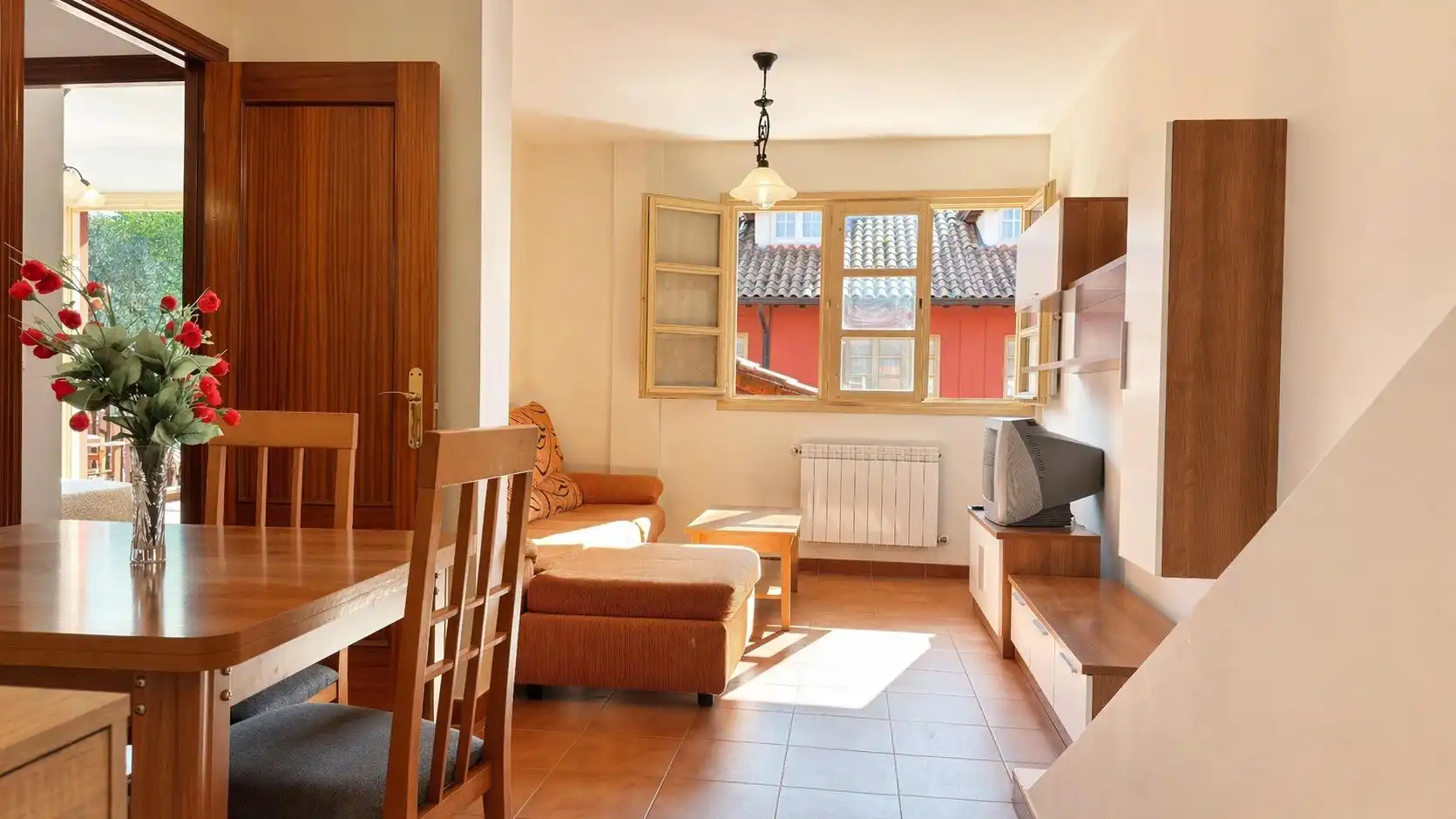 Sala de estar de Apartamento en venta en Comillas (Cantabria) con Calefacción, Terraza y Trastero