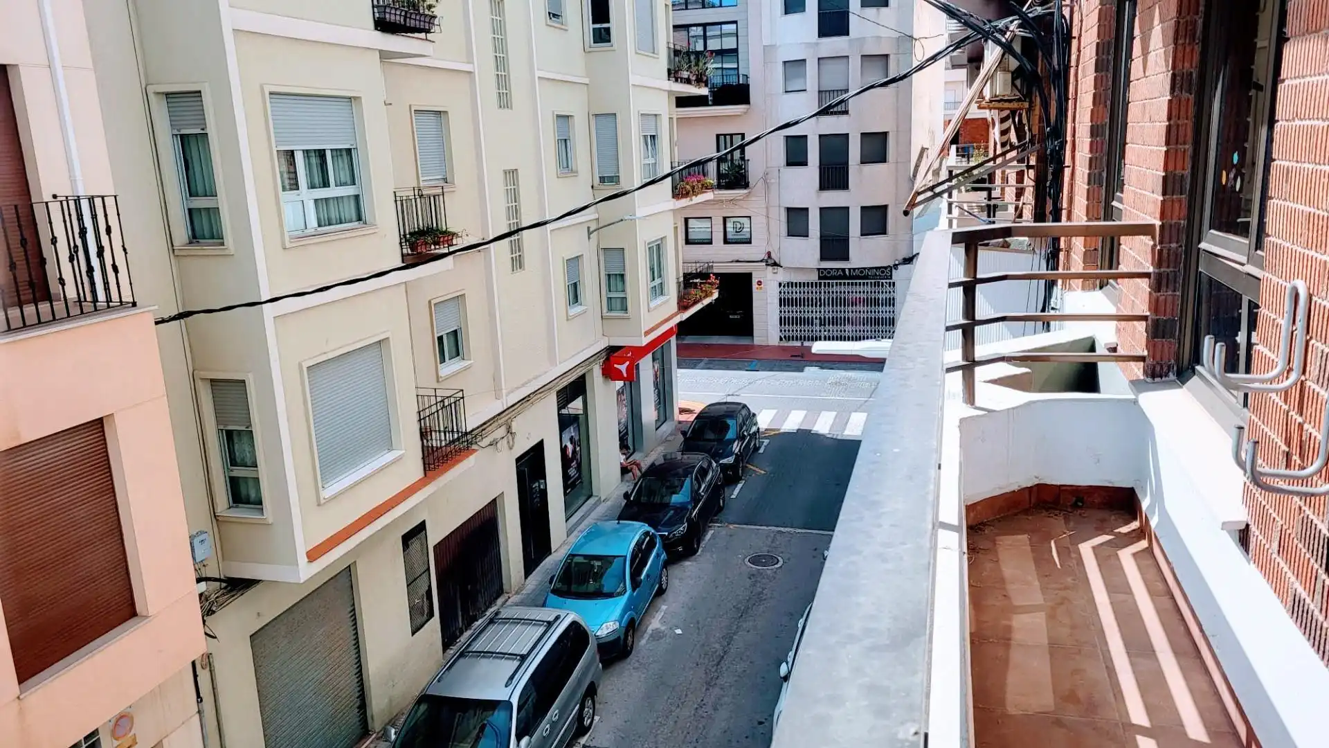 Vista exterior de Pis en venda en Oliva amb Balcó