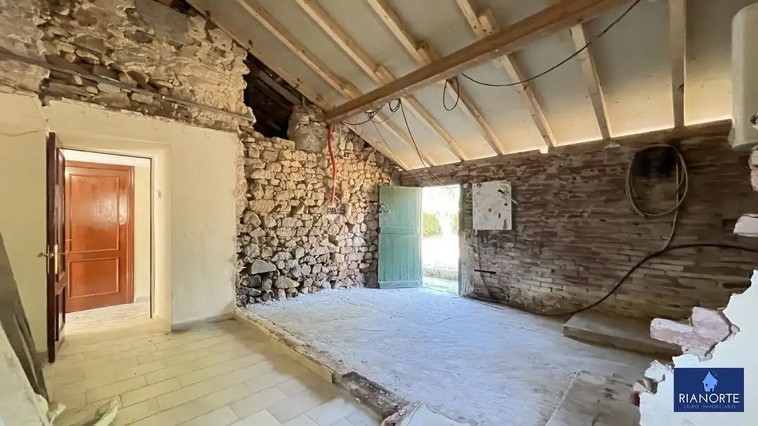 Casa adosada en venta en Gozón con Calefacción, Jardín privado y Trastero