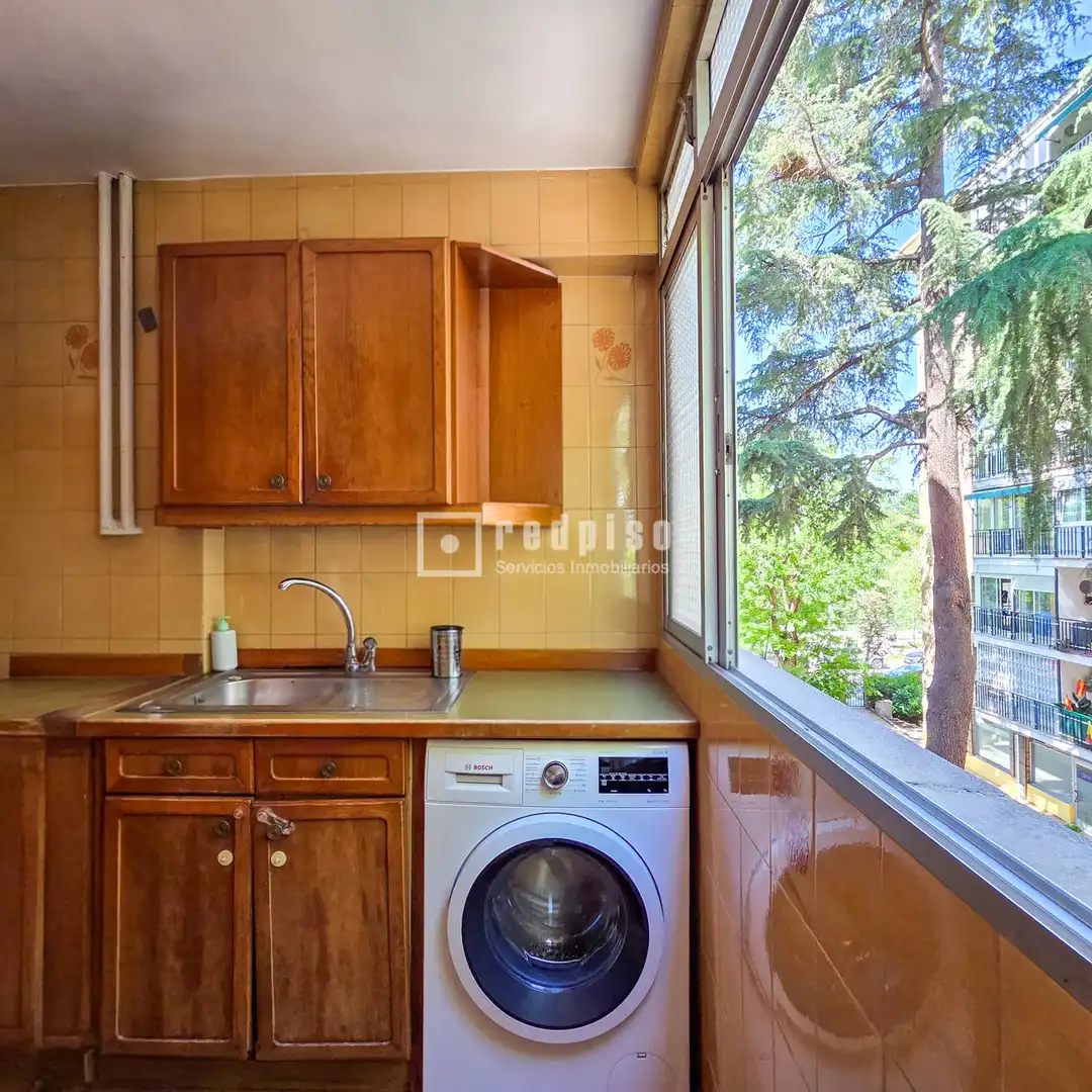 Cocina de Piso en venta en Madrid con Aire acondicionado, Calefacción y Jardín privado