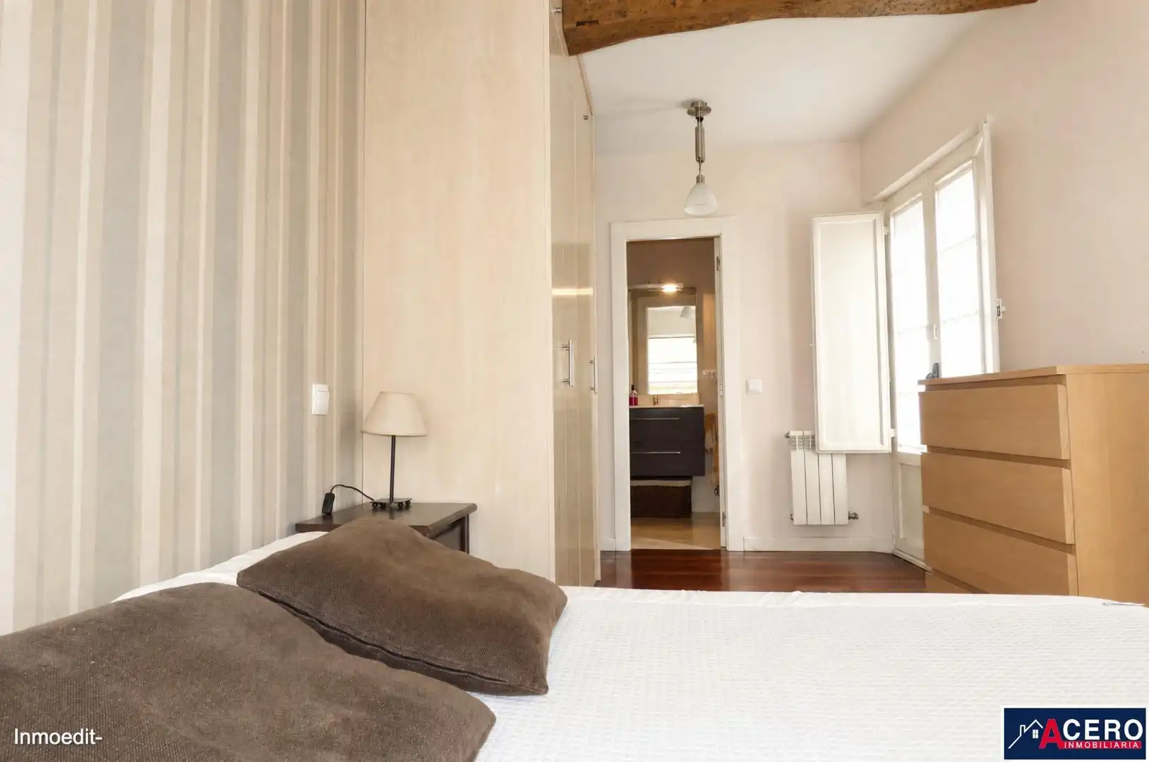 Habitación de Piso en venta en Santander con Parquet y Amueblado